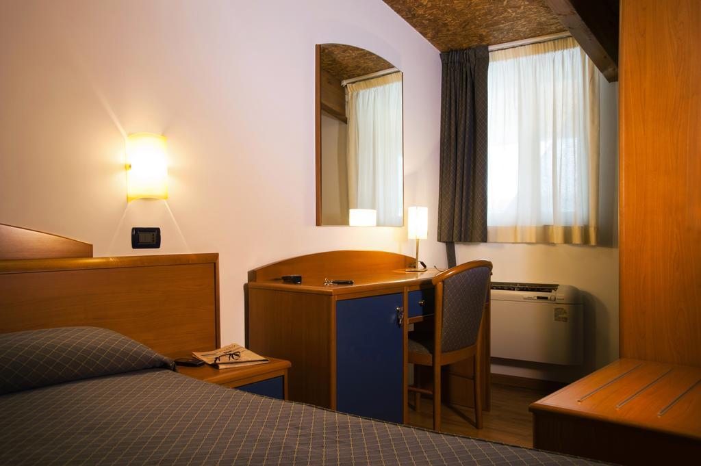 Casa Ferretti Di Ferretti Village Silvi Marina Eksteriør billede
