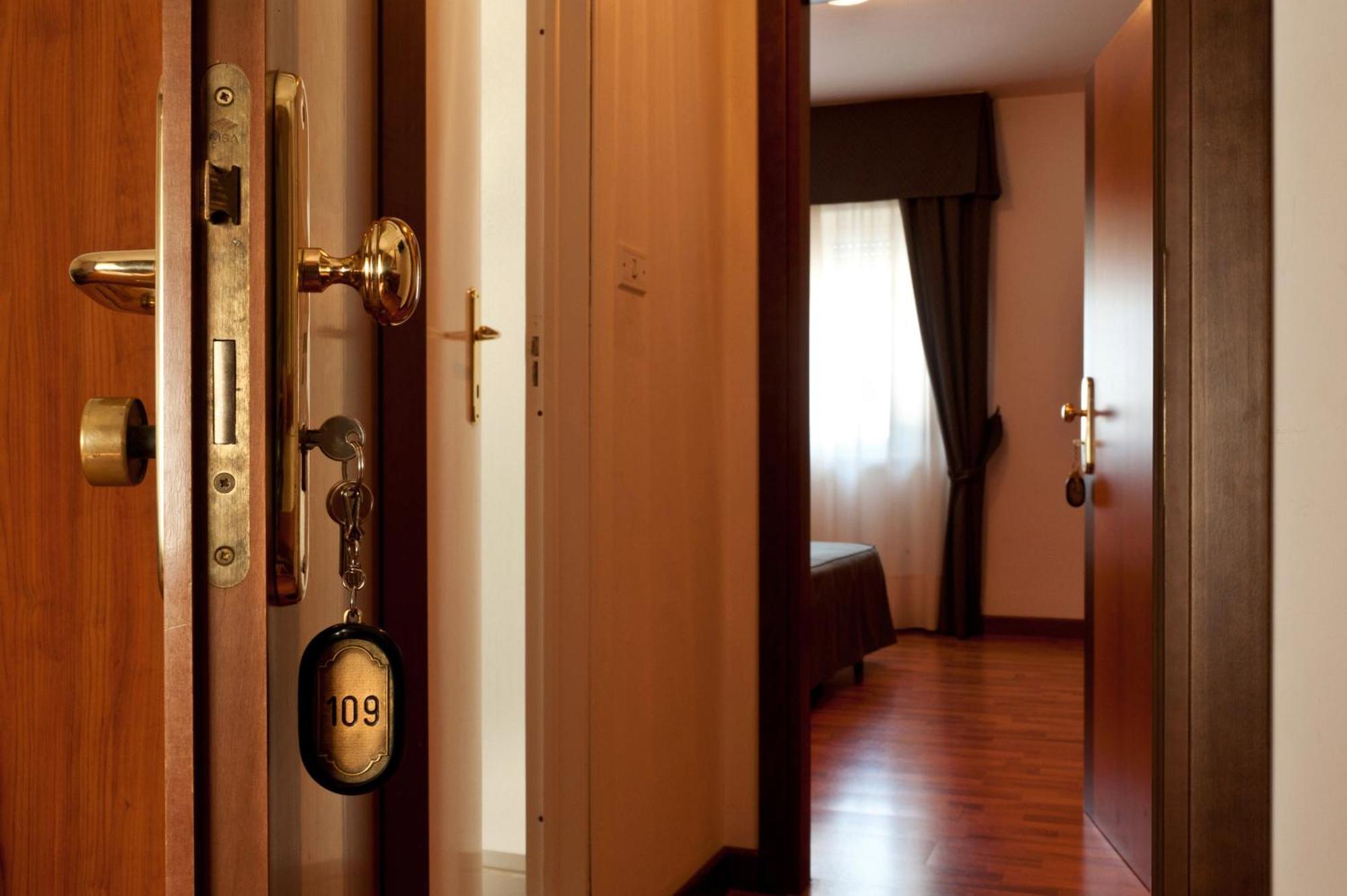 Casa Ferretti Di Ferretti Village Silvi Marina Værelse billede
