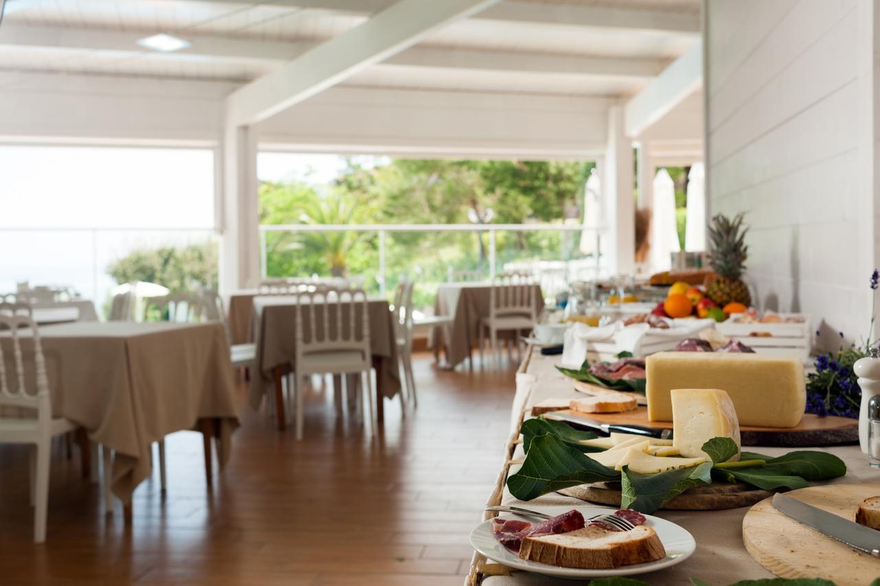 Casa Ferretti Di Ferretti Village Silvi Marina Eksteriør billede