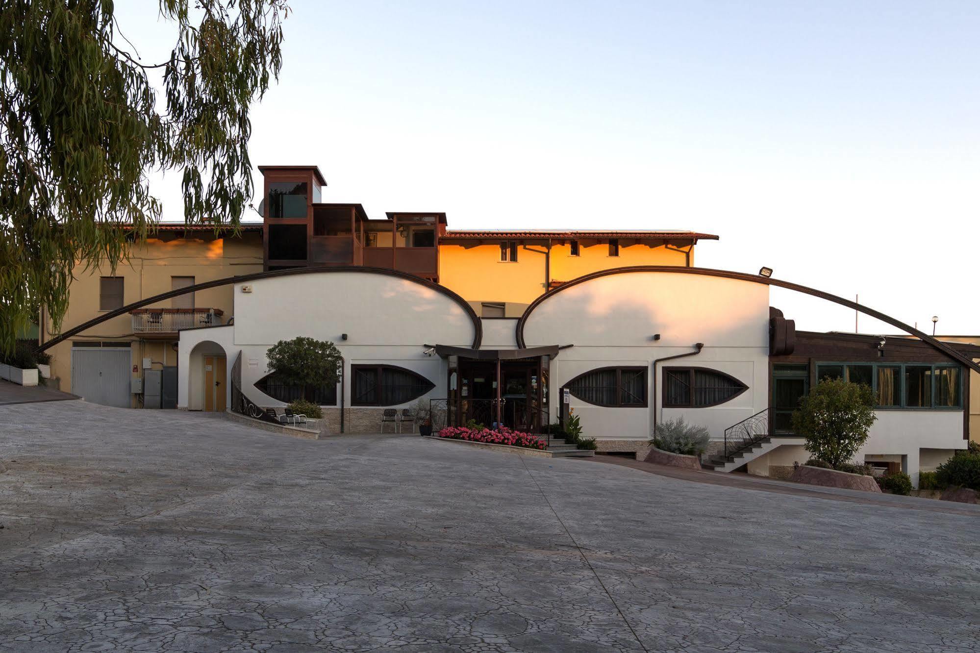 Casa Ferretti Di Ferretti Village Silvi Marina Eksteriør billede